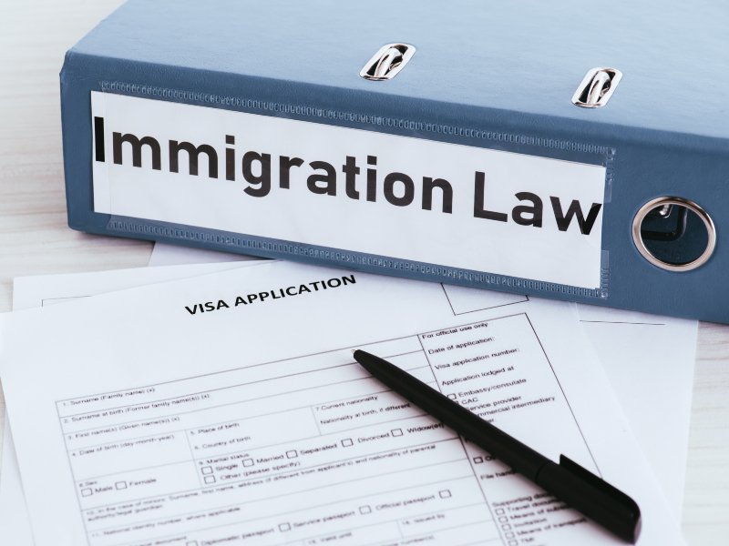 citizenship-applications-img